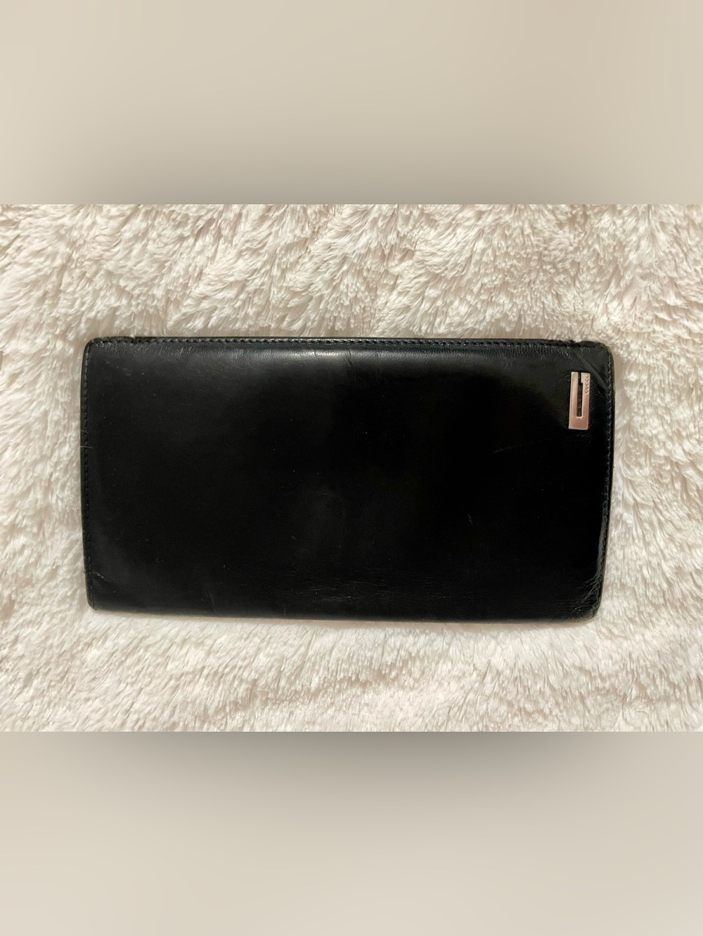 Gucci Classic Black Leather Clutch Wallet